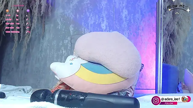 adara le online show from October 2025 12:36:02 AM