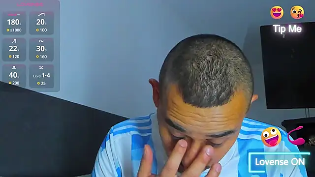 jhonyalzate2 online show from February 2025 11:37:02 PM