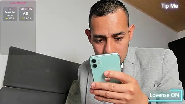 Snapshot of jhonyalzate2 chatting on July 2026 02:07:01 AM jhonyalzate2 online show from July 2026 02:07:01 AM