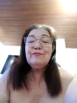 Snapshot of Vicky_Rosse chatting on January 2025 06:45:01 PM Vicky Rosse online show from January 2025 06:45:01 PM