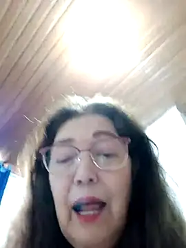 Snapshot of Vicky_Rosse chatting on March 2025 08:31:02 PM Vicky Rosse online show from March 2025 08:31:02 PM