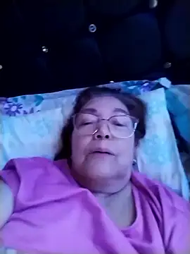 Snapshot of Vicky_Rosse chatting on September 2025 05:29:02 PM Vicky Rosse online show from September 2025 05:29:02 PM