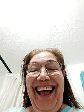 Snapshot of Vicky_Rosse chatting on October 2025 01:29:01 PM Vicky Rosse online show from October 2025 01:29:01 PM