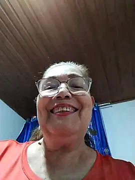 Snapshot of Vicky_Rosse chatting on November 2025 07:47:02 PM Vicky Rosse online show from November 2025 07:47:02 PM