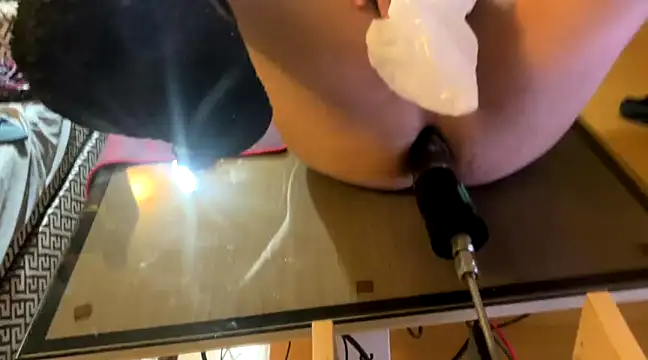 Snapshot of OndruSuk chatting on March 2025 11:46:01 PM OndruSuk online show from March 2025 11:46:01 PM