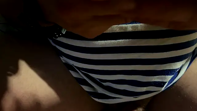 Snapshot of OndruSuk chatting on September 2025 03:11:02 AM OndruSuk online show from September 2025 03:11:02 AM