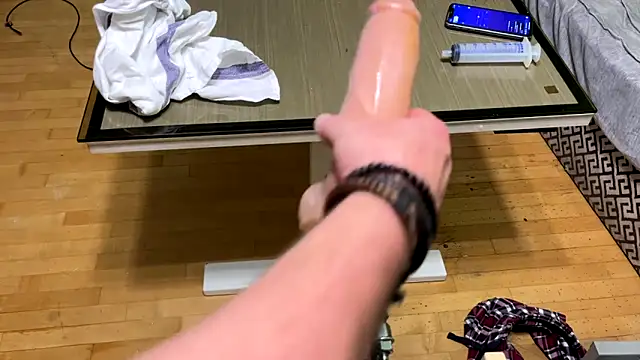 Snapshot of OndruSuk chatting on September 2025 06:24:02 PM OndruSuk online show from September 2025 06:24:02 PM