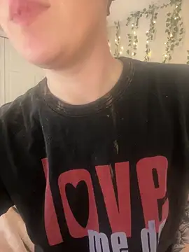 thetinyblue online show from March 2025 04:44:02 PM