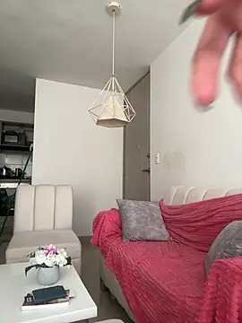 Snapshot of vicky_rachell chatting on February 2025 10:20:02 PM vicky rachell online show from February 2025 10:20:02 PM