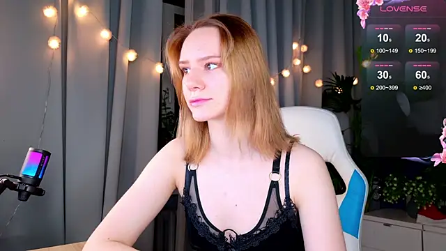 Snapshot of Ramona___ chatting on December 2024 05:38:01 AM Ramona online show from December 2024 05:38:01 AM