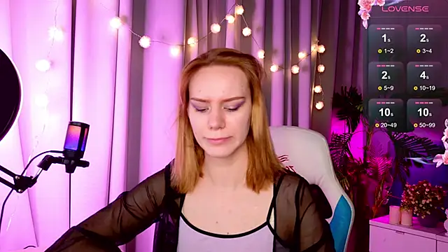 Snapshot of Ramona___ chatting on January 2025 05:40:02 AM Ramona online show from January 2025 05:40:02 AM