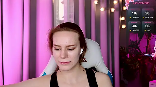 Snapshot of Ramona___ chatting on January 2025 11:32:01 AM Ramona online show from January 2025 11:32:01 AM