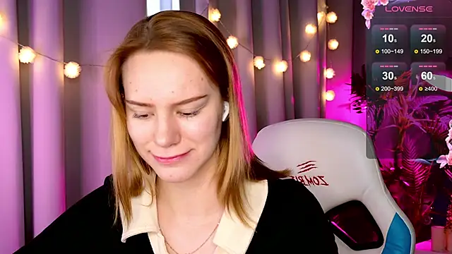 Snapshot of Ramona___ chatting on January 2025 09:24:02 AM Ramona online show from January 2025 09:24:02 AM