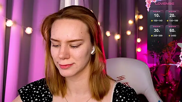 Snapshot of Ramona___ chatting on January 2025 09:29:01 AM Ramona online show from January 2025 09:29:01 AM