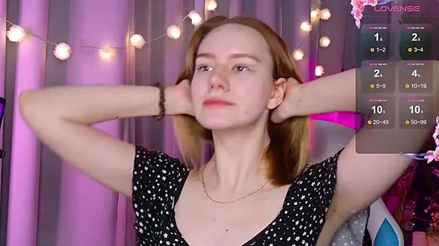 Snapshot of Ramona___ chatting on January 2025 05:54:02 AM Ramona online show from January 2025 05:54:02 AM