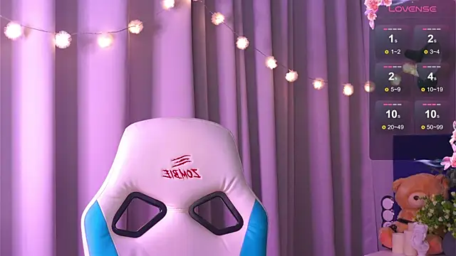 Snapshot of Ramona___ chatting on January 2025 05:52:02 AM Ramona online show from January 2025 05:52:02 AM