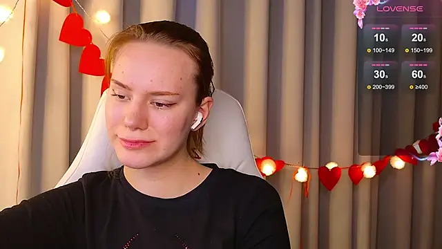 Snapshot of Ramona___ chatting on February 2025 09:47:02 AM Ramona online show from February 2025 09:47:02 AM