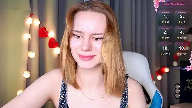 Snapshot of Ramona___ chatting on February 2025 06:15:02 AM Ramona online show from February 2025 06:15:02 AM