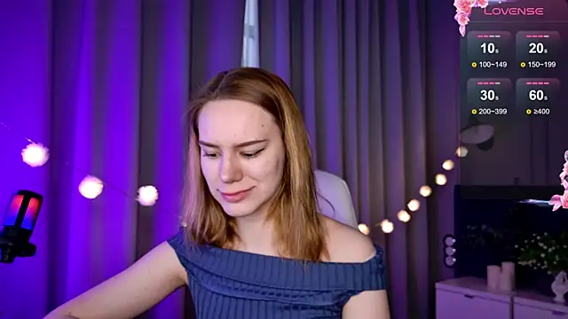 Snapshot of Ramona___ chatting on March 2025 05:44:01 AM Ramona online show from March 2025 05:44:01 AM