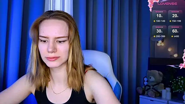 Snapshot of Ramona___ chatting on March 2025 06:19:02 AM Ramona online show from March 2025 06:19:02 AM