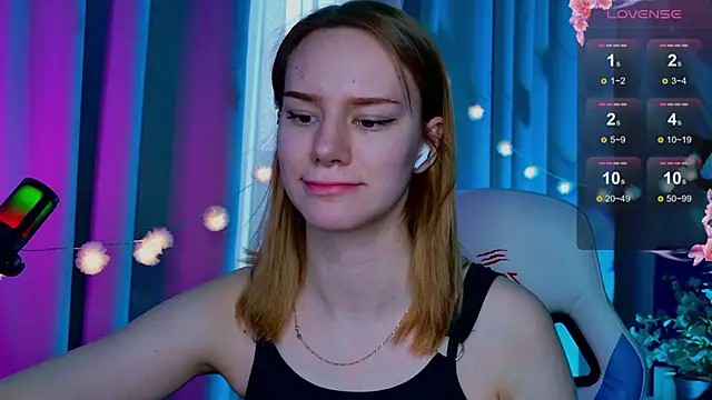 Snapshot of Ramona___ chatting on March 2025 09:52:02 AM Ramona online show from March 2025 09:52:02 AM