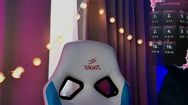 Snapshot of Ramona___ chatting on March 2025 09:45:02 AM Ramona online show from March 2025 09:45:02 AM