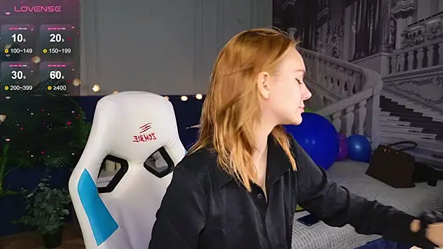 Snapshot of Ramona___ chatting on September 2025 06:04:02 AM Ramona online show from September 2025 06:04:02 AM