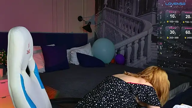 Snapshot of Ramona___ chatting on November 2025 06:16:02 AM Ramona online show from November 2025 06:16:02 AM