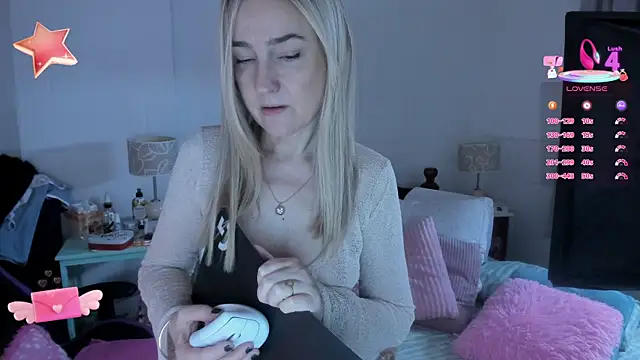 1Sweetnina online show from September 2025 08:47:02 PM