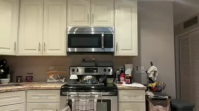 BigGuyMuscle online show from March 2025 04:53:01 PM