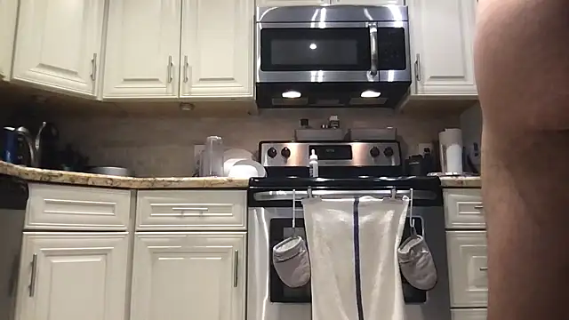 BigGuyMuscle online show from March 2025 03:47:02 PM