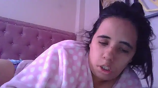 annarose19 online show from October 2025 06:21:01 PM