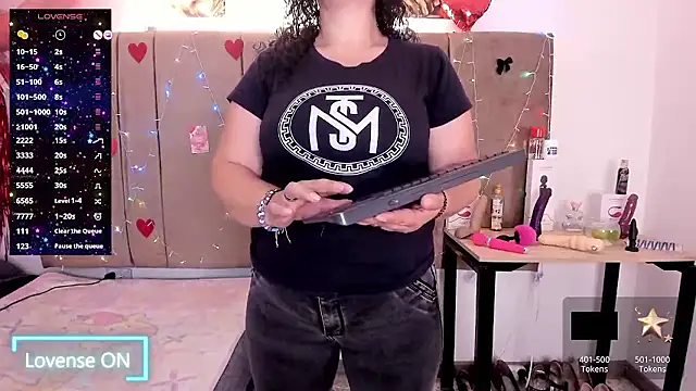 Snapshot of Zaly_mature chatting on January 2026 01:51:01 AM Zaly mature online show from January 2026 01:51:01 AM