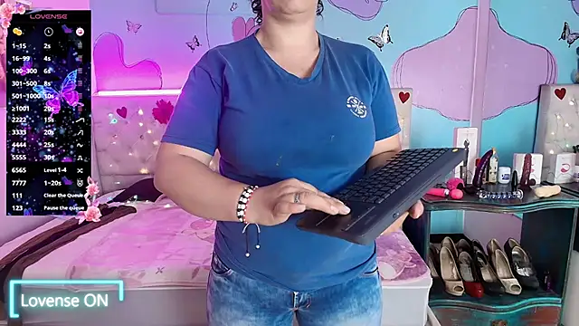 Zaly mature online show from June 2026 09:35:02 PM