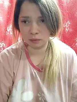 Zuli Kiska online show from December 2024 08:47:02 PM