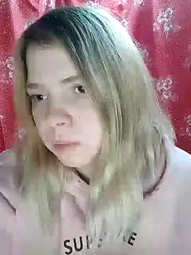 Zuli Kiska online show from December 2024 08:17:02 PM