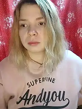 Zuli Kiska online show from December 2024 11:41:02 AM