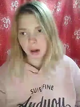 Zuli Kiska online show from December 2024 08:47:02 PM