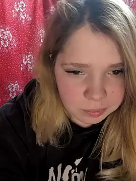 Zuli Kiska online show from February 2025 12:16:01 AM