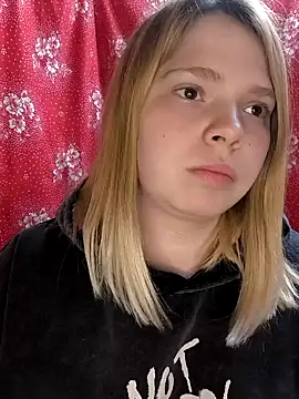 Zuli Kiska online show from March 2025 12:31:01 AM