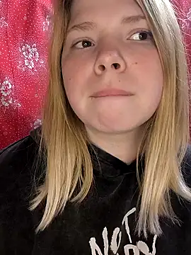 Zuli Kiska online show from March 2025 09:31:02 PM