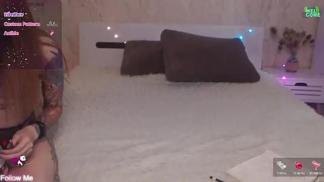 ItsAlisia online show from February 2025 12:46:02 PM