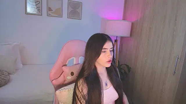 iriswest  online show from September 2025 12:38:01 AM