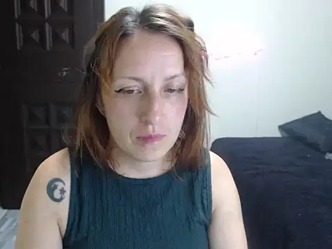 Snapshot of kittykalor09 chatting on June 2026 02:05:01 AM kittykalor09 online show from June 2026 02:05:01 AM