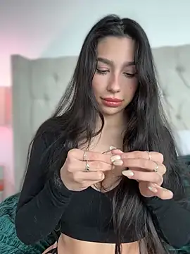 LoveLillyy online show from January 2025 07:53:02 PM