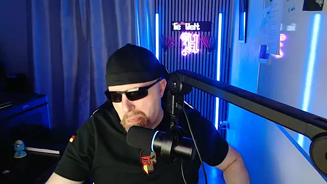 DerPornoPete online show from July 2026 11:04:02 PM