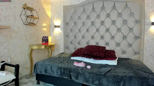 danaythamara1 online show from January 2025 08:36:01 PM