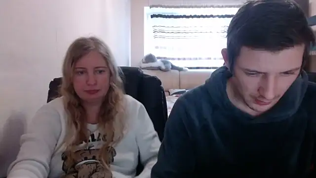 PeterAndJen online show from March 2025 09:46:02 AM