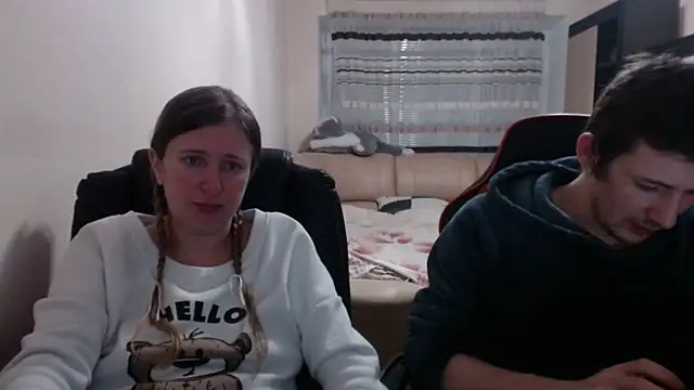 PeterAndJen online show from March 2025 04:14:02 PM