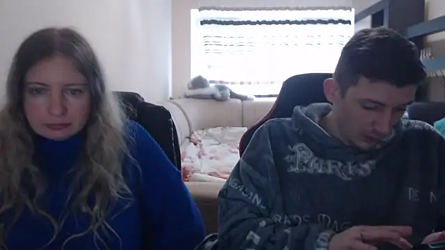 PeterAndJen online show from March 2025 10:00:02 AM